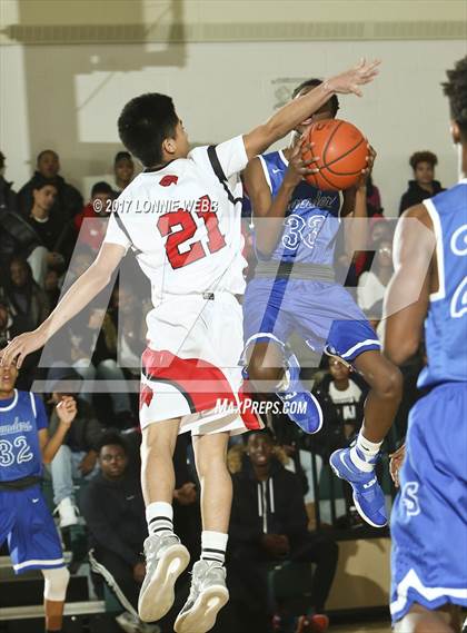 Thumbnail 3 in Riverside vs Saunders (MLK Showcase) photogallery.