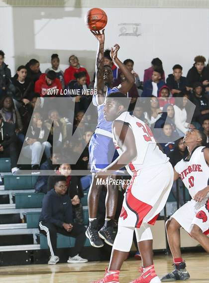 Thumbnail 1 in Riverside vs Saunders (MLK Showcase) photogallery.