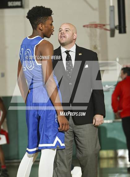 Thumbnail 2 in Riverside vs Saunders (MLK Showcase) photogallery.