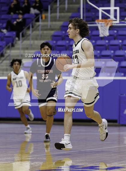 Thumbnail 1 in Reagan vs. Veterans Memorial (NEISD/NISD Tournament Round 2) photogallery.