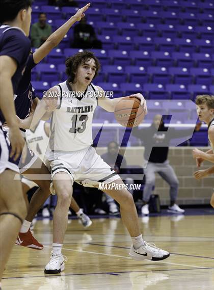 Thumbnail 2 in Reagan vs. Veterans Memorial (NEISD/NISD Tournament Round 2) photogallery.