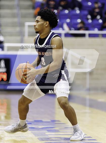 Thumbnail 3 in Reagan vs. Veterans Memorial (NEISD/NISD Tournament Round 2) photogallery.
