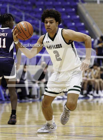 Thumbnail 2 in Reagan vs. Veterans Memorial (NEISD/NISD Tournament Round 2) photogallery.
