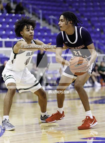 Thumbnail 3 in Reagan vs. Veterans Memorial (NEISD/NISD Tournament Round 2) photogallery.