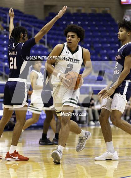 Thumbnail 1 in Reagan vs. Veterans Memorial (NEISD/NISD Tournament Round 2) photogallery.