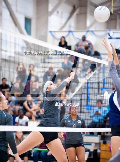 Thumbnail 1 in Granite Hills @ Silverado photogallery.