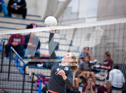 Thumbnail 1 in Granite Hills @ Silverado photogallery.