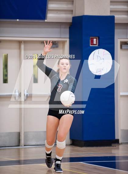 Thumbnail 1 in Granite Hills @ Silverado photogallery.