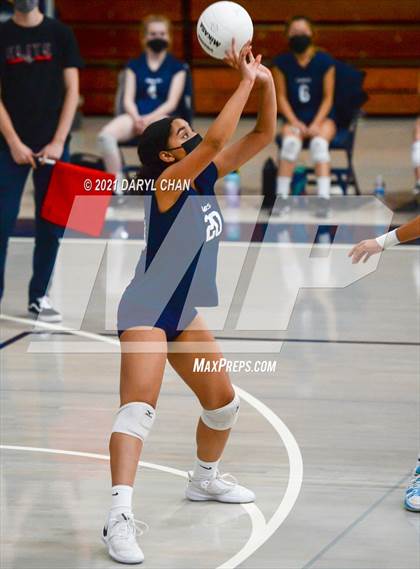 Thumbnail 3 in Gabrielino @ Maranatha photogallery.