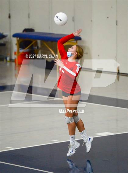 Thumbnail 3 in Gabrielino @ Maranatha photogallery.