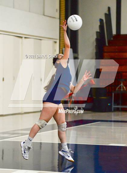 Thumbnail 3 in Gabrielino @ Maranatha photogallery.
