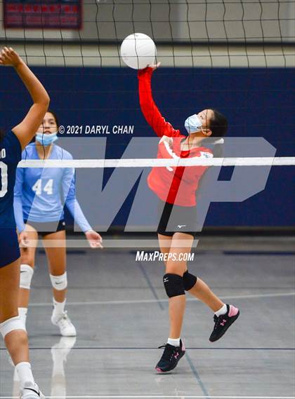 Thumbnail 3 in Gabrielino @ Maranatha photogallery.