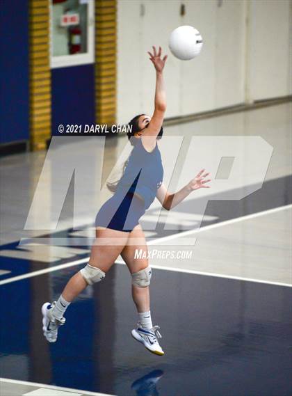 Thumbnail 3 in Gabrielino @ Maranatha photogallery.