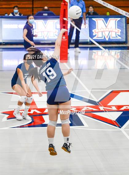 Thumbnail 1 in Gabrielino @ Maranatha photogallery.