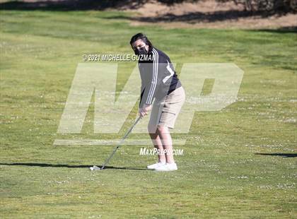 Thumbnail 3 in St. Stanislaus Girls Golf Meet photogallery.