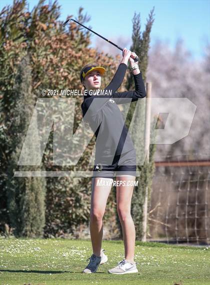 Thumbnail 1 in St. Stanislaus Girls Golf Meet photogallery.
