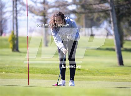 Thumbnail 3 in St. Stanislaus Girls Golf Meet photogallery.