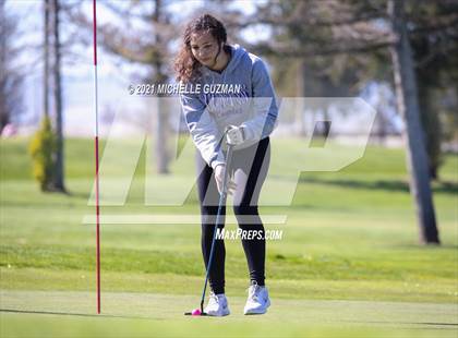 Thumbnail 1 in St. Stanislaus Girls Golf Meet photogallery.