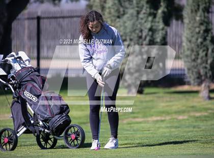 Thumbnail 2 in St. Stanislaus Girls Golf Meet photogallery.