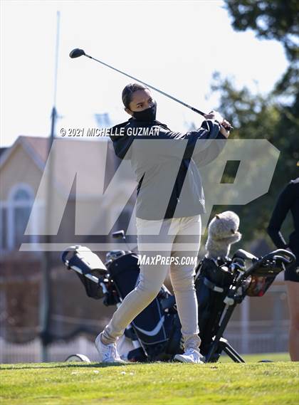 Thumbnail 2 in St. Stanislaus Girls Golf Meet photogallery.