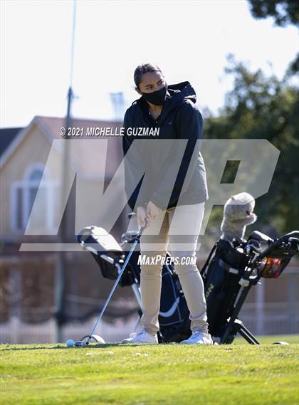Thumbnail 1 in St. Stanislaus Girls Golf Meet photogallery.