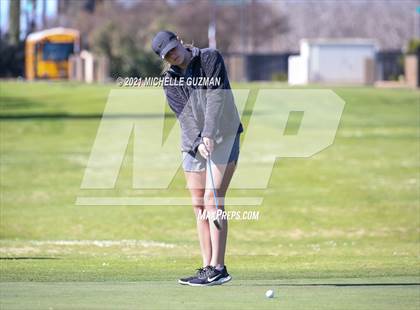 Thumbnail 1 in St. Stanislaus Girls Golf Meet photogallery.