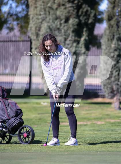 Thumbnail 3 in St. Stanislaus Girls Golf Meet photogallery.