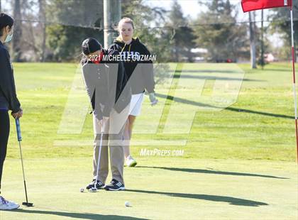 Thumbnail 1 in St. Stanislaus Girls Golf Meet photogallery.