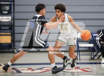 Thumbnail 2 in Poly vs Oak Park (Crown City Round Ball Classic) photogallery.