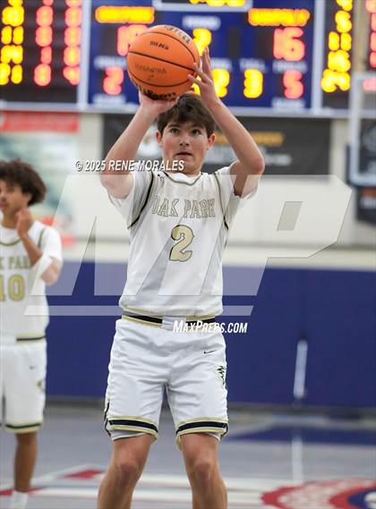Thumbnail 2 in Poly vs Oak Park (Crown City Round Ball Classic) photogallery.