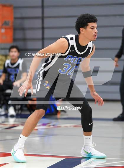 Thumbnail 2 in Poly vs Oak Park (Crown City Round Ball Classic) photogallery.