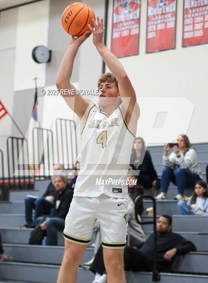 Thumbnail 2 in Poly vs Oak Park (Crown City Round Ball Classic) photogallery.