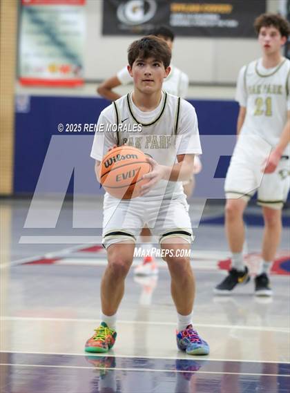 Thumbnail 2 in Poly vs Oak Park (Crown City Round Ball Classic) photogallery.