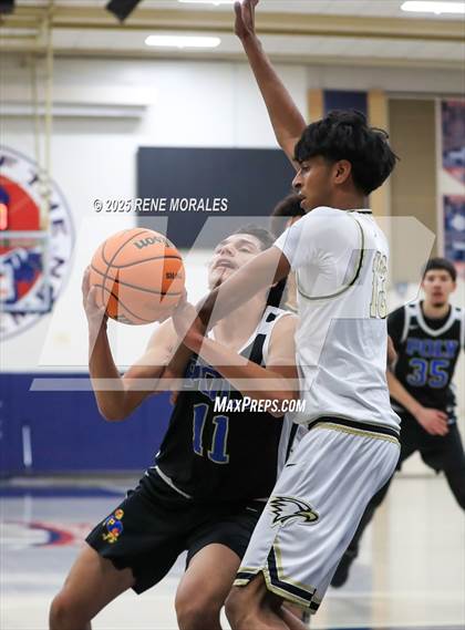 Thumbnail 1 in Poly vs Oak Park (Crown City Round Ball Classic) photogallery.