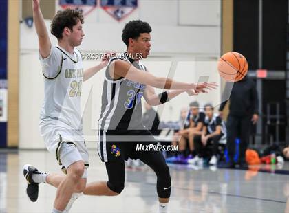Thumbnail 2 in Poly vs Oak Park (Crown City Round Ball Classic) photogallery.