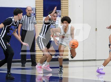 Thumbnail 3 in Poly vs Oak Park (Crown City Round Ball Classic) photogallery.