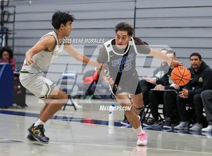 Thumbnail 3 in Poly vs Oak Park (Crown City Round Ball Classic) photogallery.