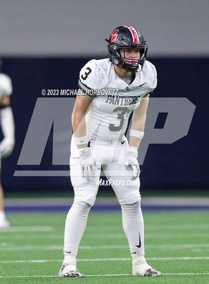 Thumbnail 3 in Emerson vs. Colleyville Heritage (UIL 5A Football Quarterfinals) photogallery.