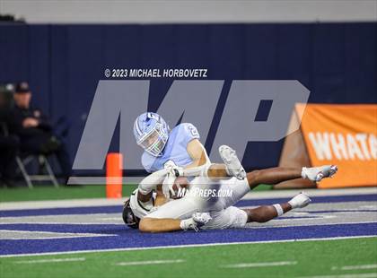 Thumbnail 3 in Emerson vs. Colleyville Heritage (UIL 5A Football Quarterfinals) photogallery.