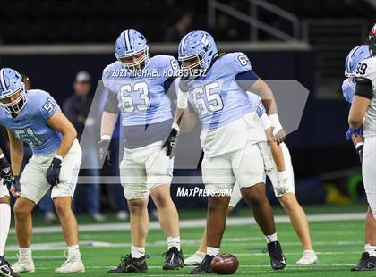 Thumbnail 2 in Emerson vs. Colleyville Heritage (UIL 5A Football Quarterfinals) photogallery.