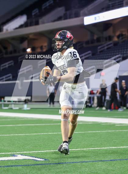 Thumbnail 1 in Emerson vs. Colleyville Heritage (UIL 5A Football Quarterfinals) photogallery.