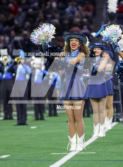 Thumbnail 1 in Emerson vs. Colleyville Heritage (UIL 5A Football Quarterfinals) photogallery.