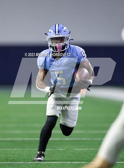 Thumbnail 1 in Emerson vs. Colleyville Heritage (UIL 5A Football Quarterfinals) photogallery.