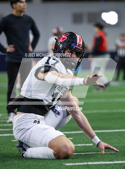 Thumbnail 2 in Emerson vs. Colleyville Heritage (UIL 5A Football Quarterfinals) photogallery.