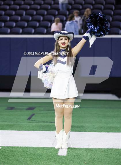 Thumbnail 3 in Emerson vs. Colleyville Heritage (UIL 5A Football Quarterfinals) photogallery.