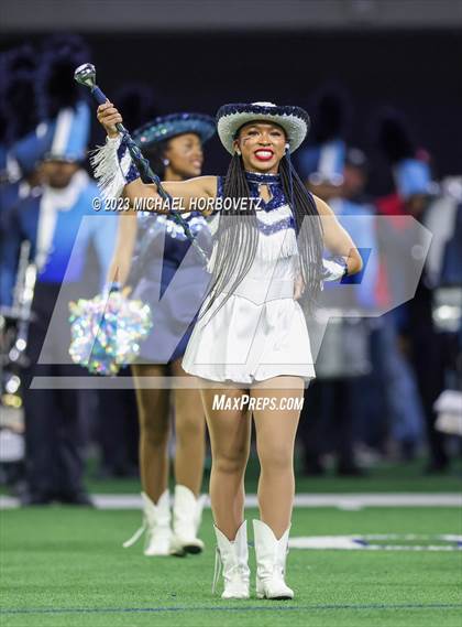 Thumbnail 1 in Emerson vs. Colleyville Heritage (UIL 5A Football Quarterfinals) photogallery.
