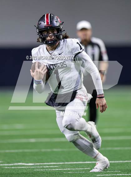Thumbnail 1 in Emerson vs. Colleyville Heritage (UIL 5A Football Quarterfinals) photogallery.