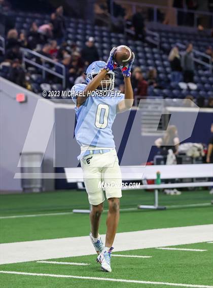 Thumbnail 1 in Emerson vs. Colleyville Heritage (UIL 5A Football Quarterfinals) photogallery.