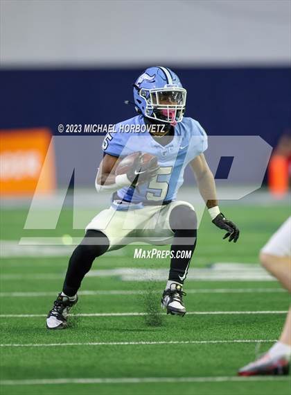 Thumbnail 3 in Emerson vs. Colleyville Heritage (UIL 5A Football Quarterfinals) photogallery.