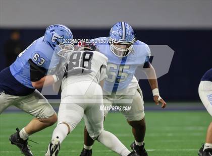 Thumbnail 2 in Emerson vs. Colleyville Heritage (UIL 5A Football Quarterfinals) photogallery.